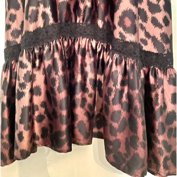 Bebe Maxi Dress - Picture 3 of 10